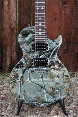 Misc. Custom Build - Custom LP Special - Camo Wrap - Click on picture for manual slideshow.