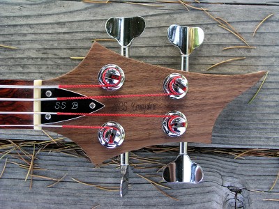 Templar SS Bass #1 - Click on picture for manual slideshow.