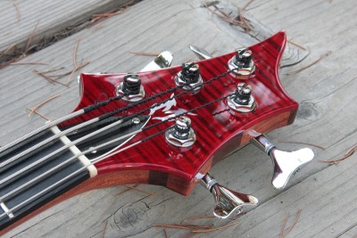 Scimitar NT Bass #2 - Click on picture for manual slideshow.