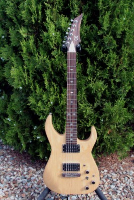 Moser Mini CB - Swamp Ash  - Click on picture for manual slideshow.