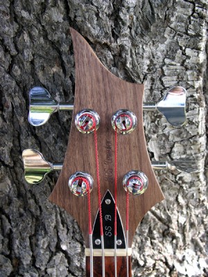 Templar SS Bass #1 - Click on picture for manual slideshow.