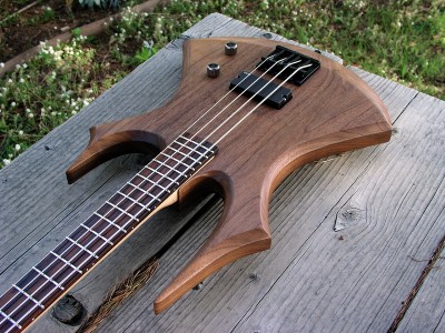 Scythe Bass #1  - Click on picture for manual slideshow.