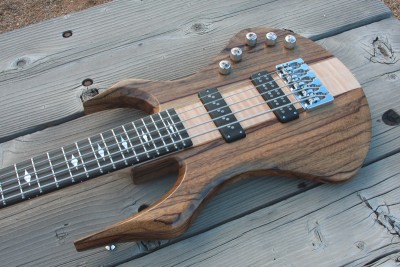 Wraith CB #6 5 String Bass - Click on picture for manual slideshow.