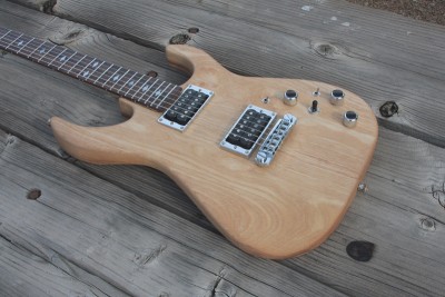 Moser Mini CB - Swamp Ash  - Click on picture for manual slideshow.