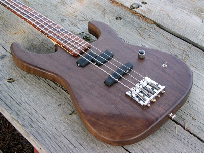 Templar SS Bass #1 - Click on picture for manual slideshow.