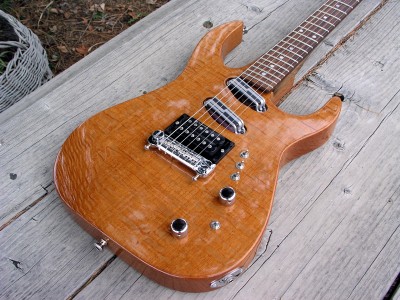 Moser Mini CB - Lacewood  - Click on picture for manual slideshow.