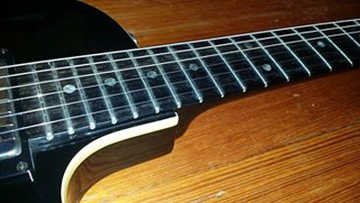 Misc. Custom Build - Black LP Set Neck - Around 2003 - Click on picture for manual slideshow.