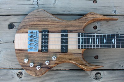 Wraith CB #6 5 String Bass - Click on picture for manual slideshow.